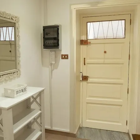 Ampio E Luminoso Con 3 - Re D'aragona Vacanze, Apartamento
