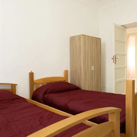 Ampio E Luminoso Con 3 - Re D'aragona Vacanze, Apartamento