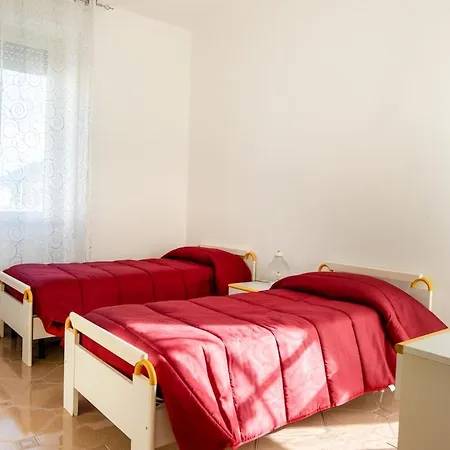 Ampio E Luminoso Con 3 - Re D'aragona Vacanze,