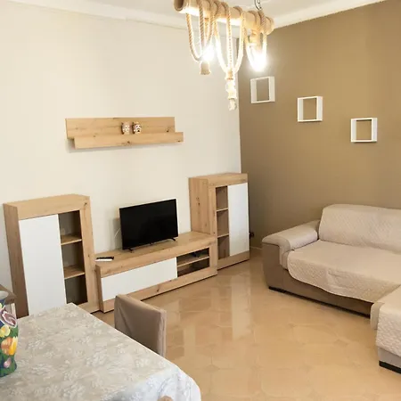 Ampio E Luminoso Con 3 - Re D'aragona Vacanze, * Termini Imerese